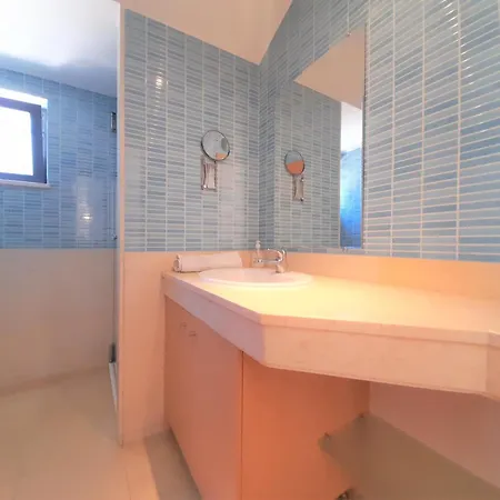 Paula With Private Pool Close To The And Strip فيلة *