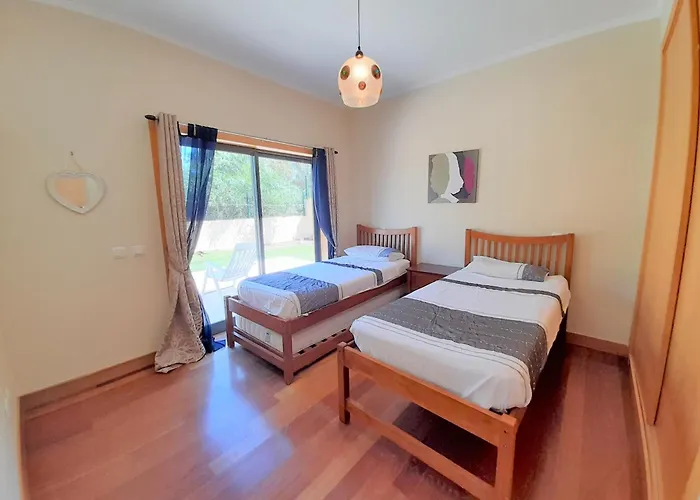 Paula With Private Pool Close To The And Strip * Albufeira