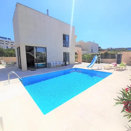 Paula With Private Pool Close To The And Strip Албуфейра
